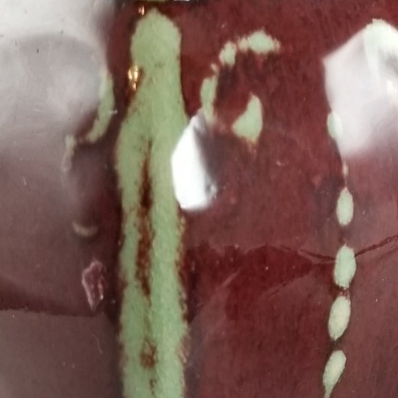 Vintage Tudor Rust & Mottled Maroon and Green Salt & Pepper Shakers by Bombay - Picture 4 of 7